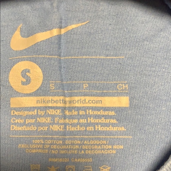 Nike Tee - Picture 5 of 5